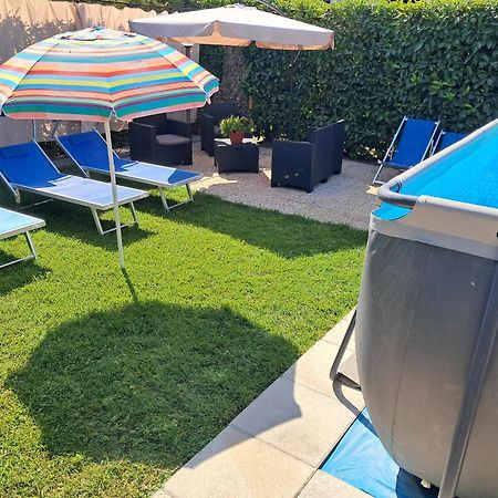 Depandance Con Piscina In Uso In Esclusivo In B&B SantʼAntonio Abate المظهر الخارجي الصورة