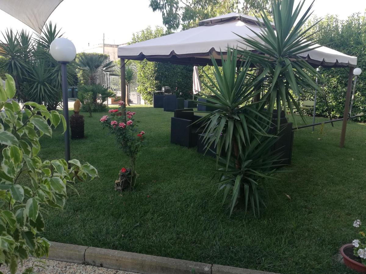 Depandance Con Piscina In Uso In Esclusivo In B&B SantʼAntonio Abate المظهر الخارجي الصورة
