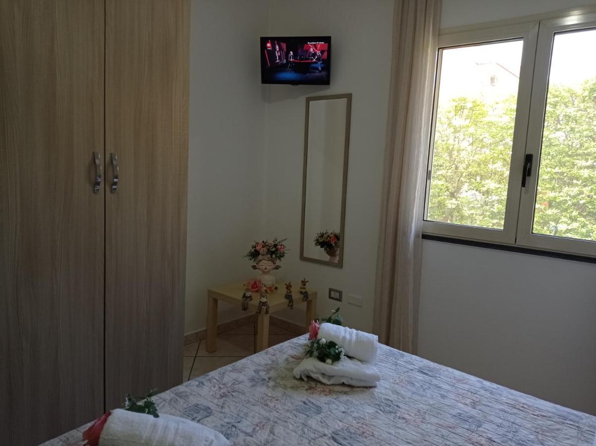 Depandance Con Piscina In Uso In Esclusivo In B&B SantʼAntonio Abate المظهر الخارجي الصورة