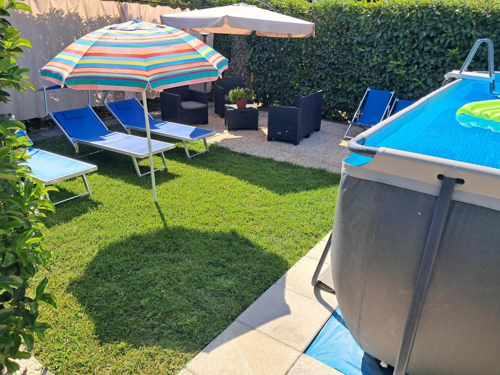 Depandance Con Piscina In Uso In Esclusivo In B&B SantʼAntonio Abate المظهر الخارجي الصورة